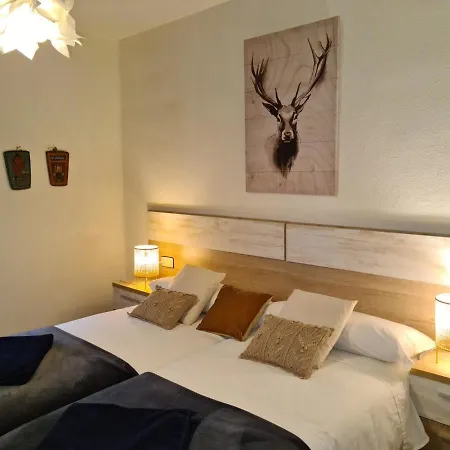 Espectacular Reformado En Edificio Historico, Con Wifi *