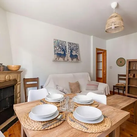 Espectacular Reformado En Edificio Historico, Con Wifi