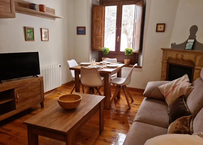 Apartment Espectacular Reformado En Edificio Historico, Con Wifi Canfranc